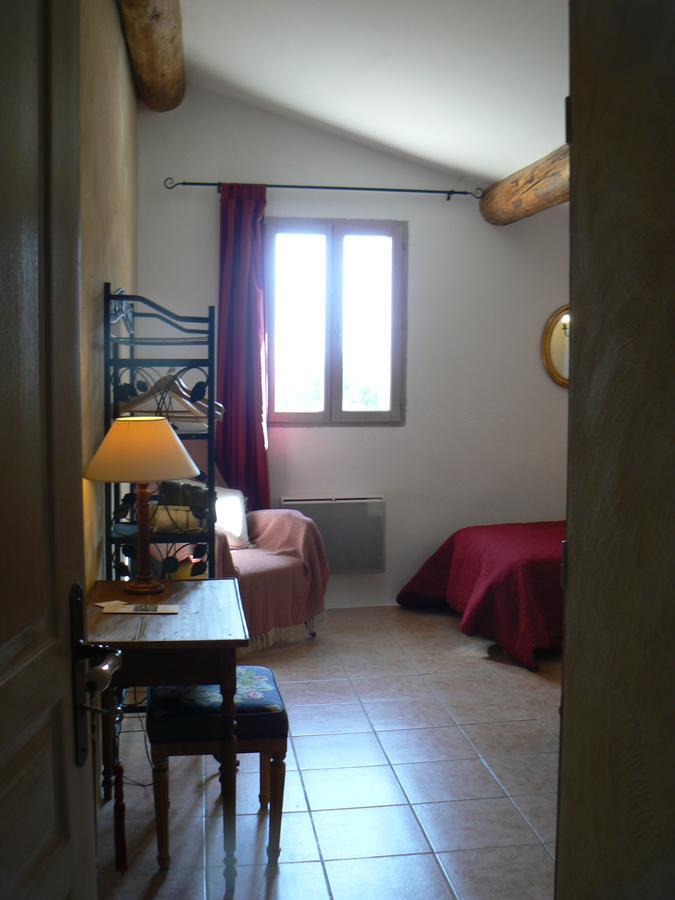 Chambres D'Hotes De La Verrerie Lioux Экстерьер фото